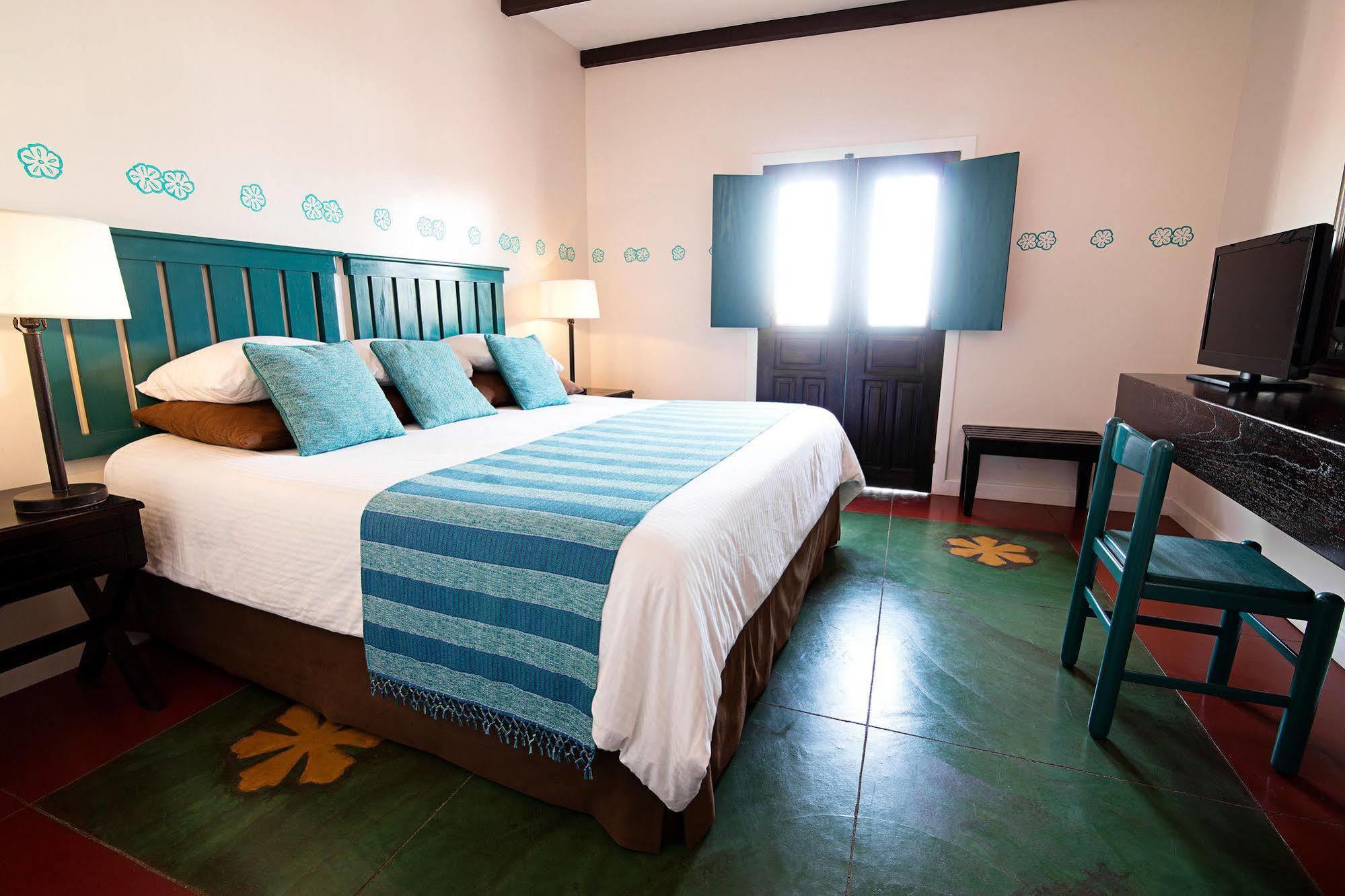 Hotel Isla De Flores Εξωτερικό φωτογραφία