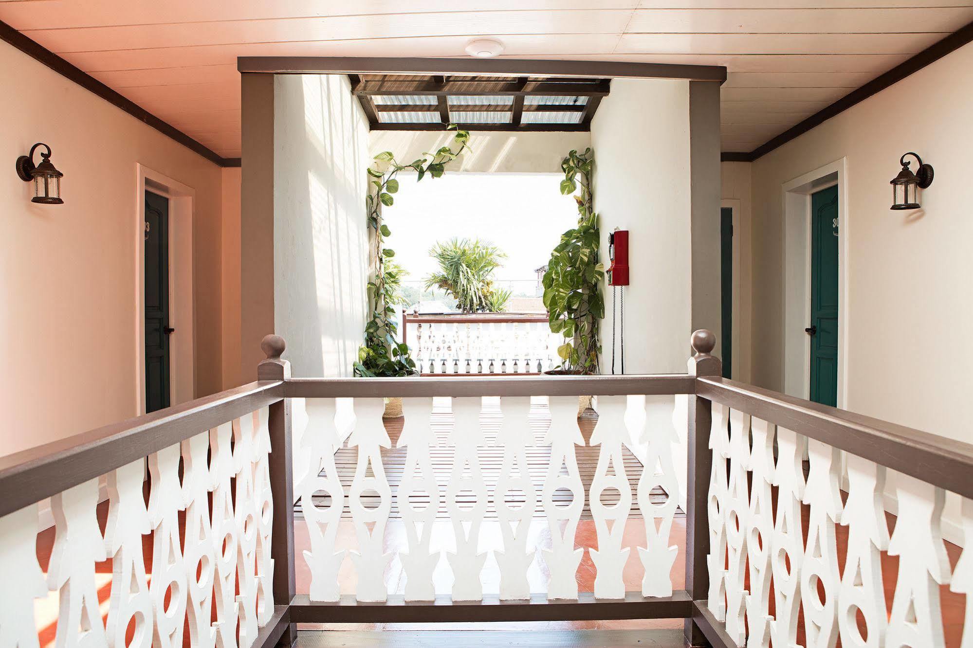 Hotel Isla De Flores Εξωτερικό φωτογραφία